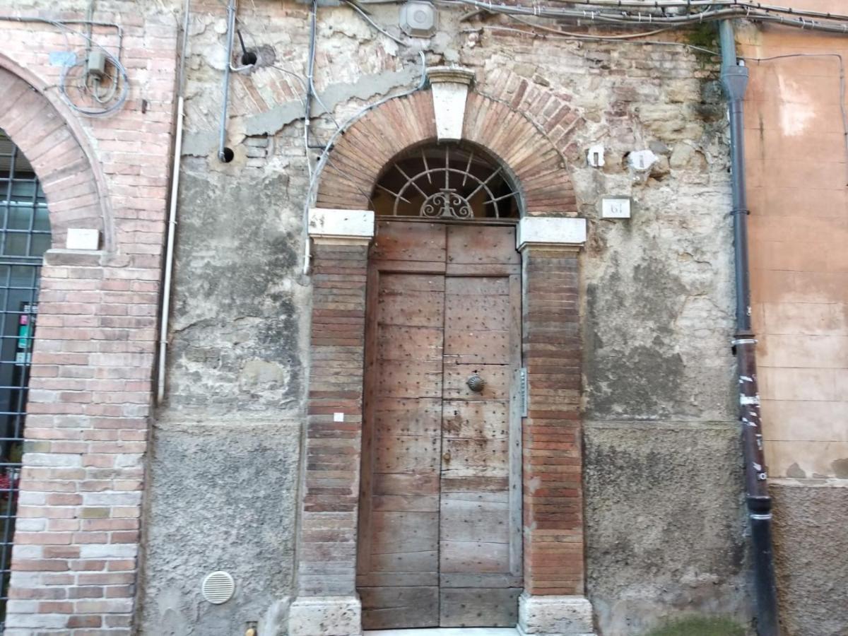 Fabretti House - Centro Storico Apartment Perugia Luaran gambar