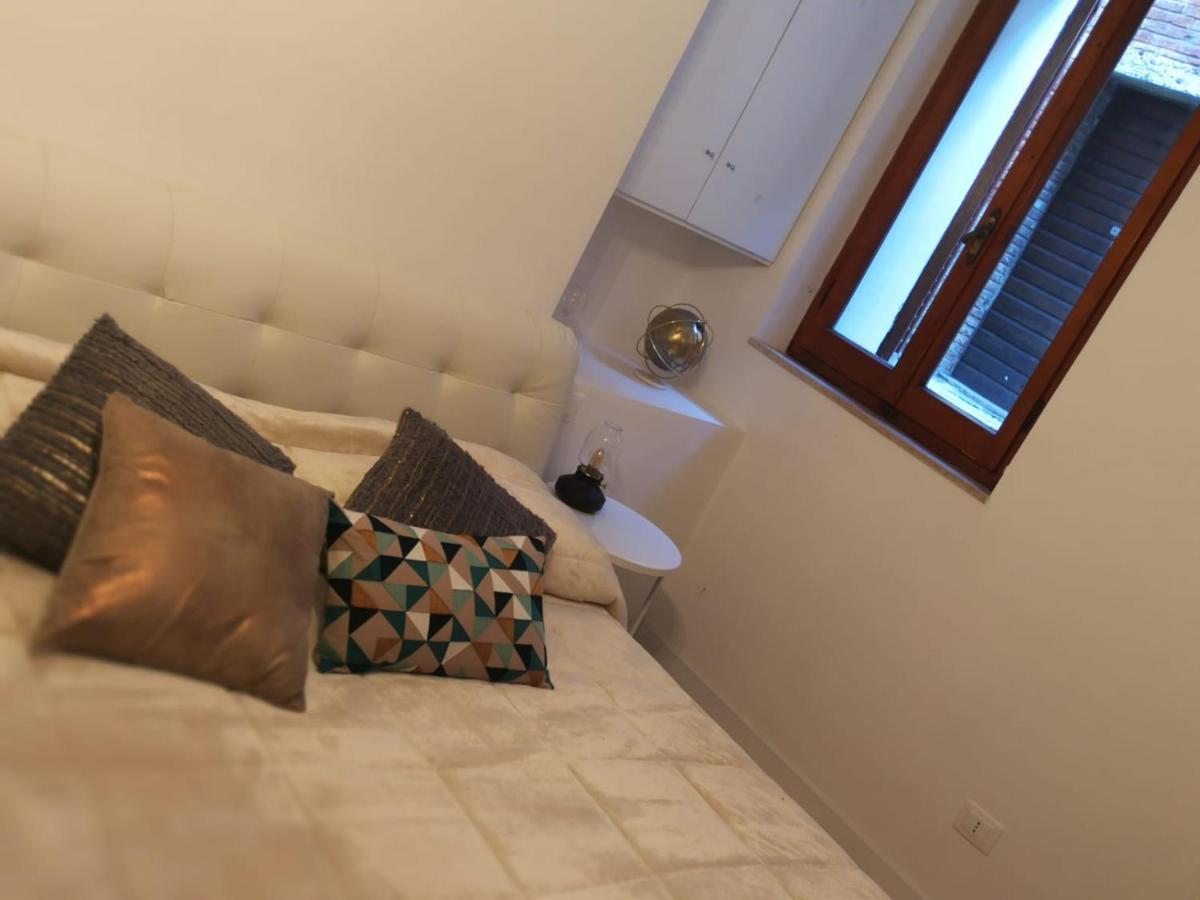 Fabretti House - Centro Storico Apartment Perugia Luaran gambar